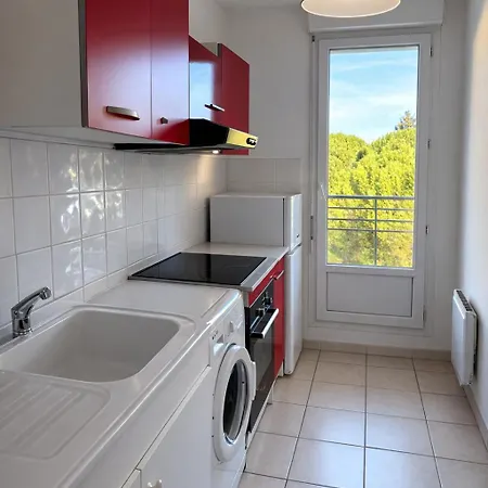 Lejlighed T2 Avec Piscine Et Parking